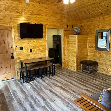 Kick Back Ranch Hotel Ramer Exterior foto
