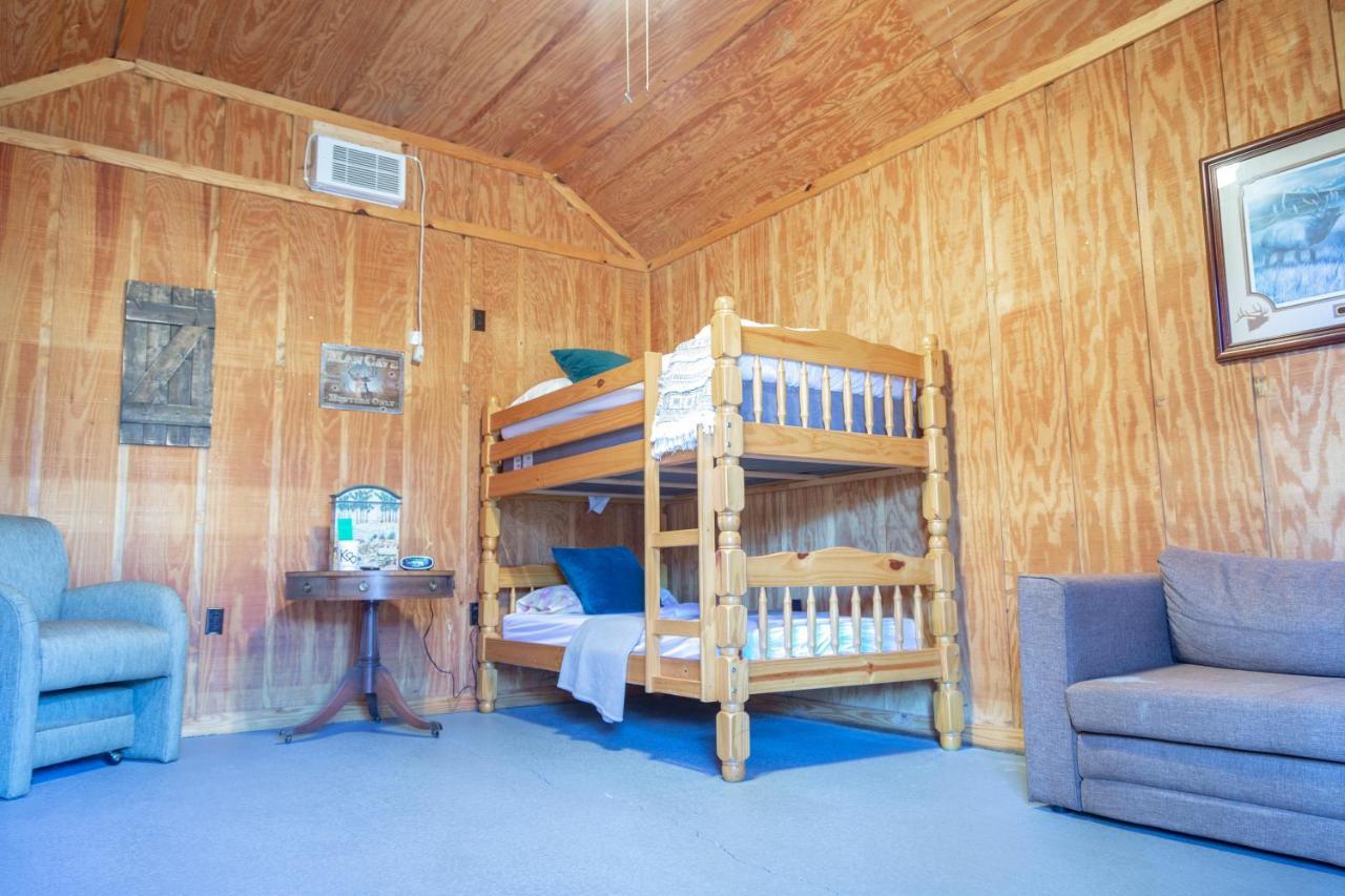Kick Back Ranch Hotel Ramer Exterior foto