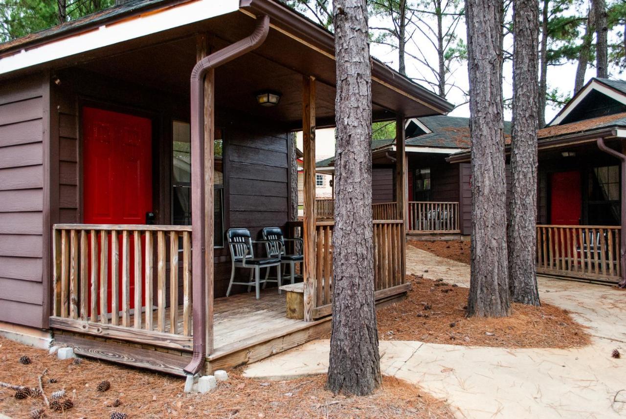 Kick Back Ranch Hotel Ramer Exterior foto