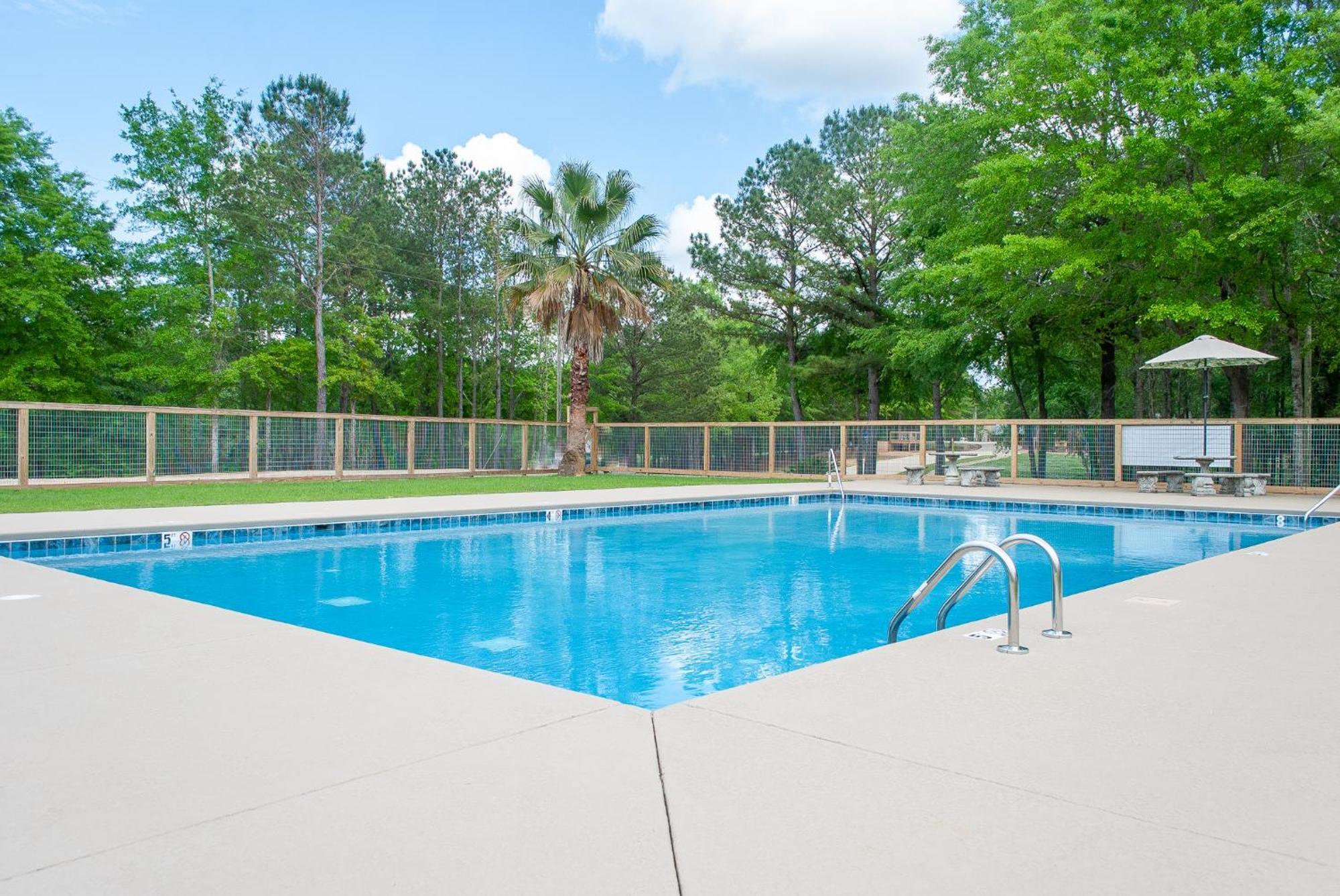 Kick Back Ranch Hotel Ramer Exterior foto